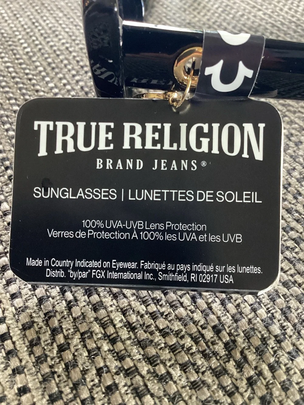 True Religion Women’s Sunglasses Cat Eye Roxy Big & Bold Black Dangling Charm